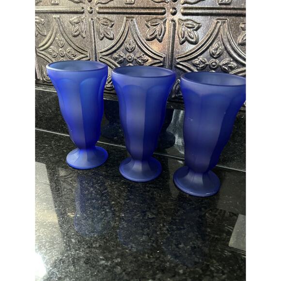 Anchor Hocking Cobalt Blue Frosted Fountainware 12 oz Fountain Parfait Glasses - Picture 6 of 9